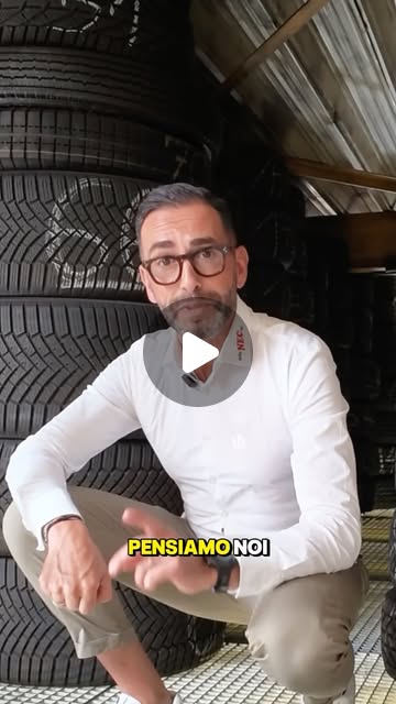 Reel Instagram Autonec sullo stoccaggio gomme
